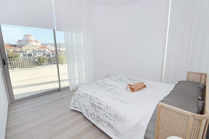 Image No.19-3 Bed Apartment for sale