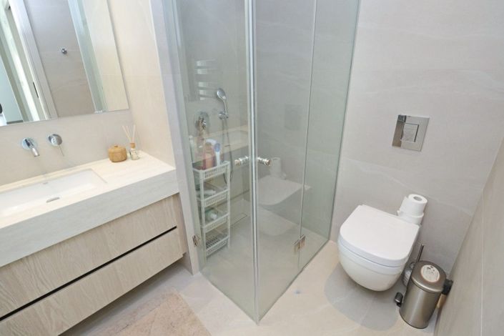 Image No.24-3 Bed Apartment for sale