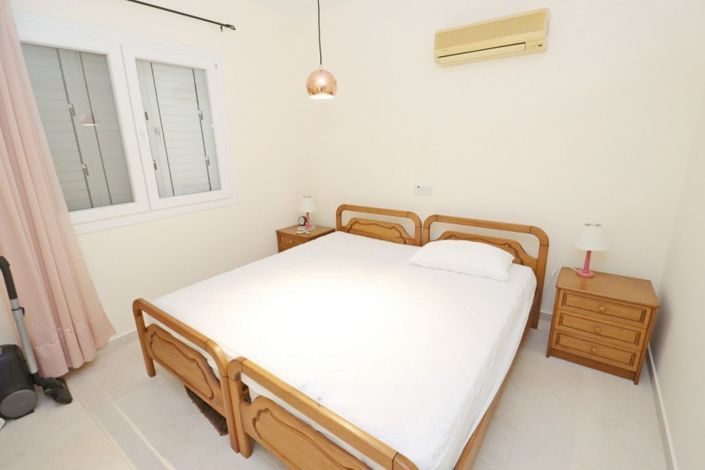 Image No.14-2 Bed Bungalow for sale