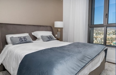 Image No.9-4 Bed Property for sale