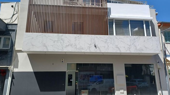 Image No.7-4 Bed Property for sale