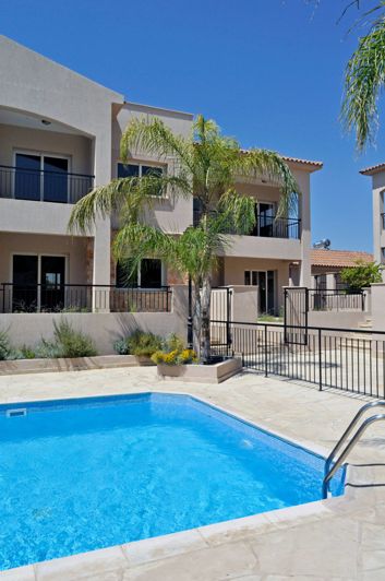 Image No.10-3 Bed Townhouse for sale