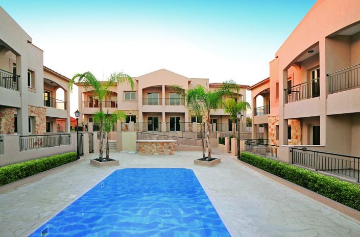 Image No.11-3 Bed Townhouse for sale