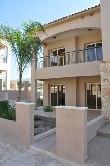 Image No.8-3 Bed Townhouse for sale