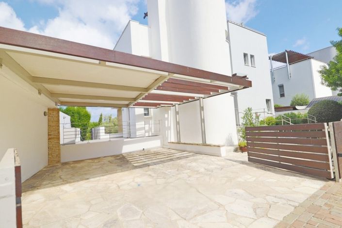 Image No.40-4 Bed Villa for sale