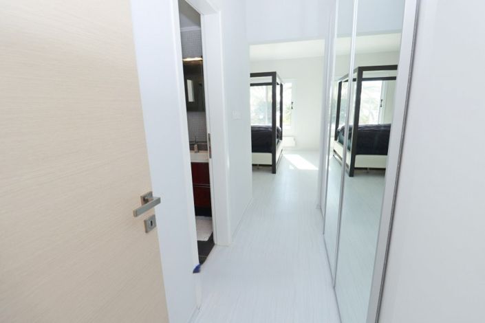 Image No.19-4 Bed Bungalow for sale