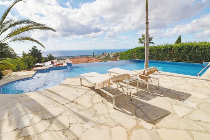 Image No.39-4 Bed Bungalow for sale