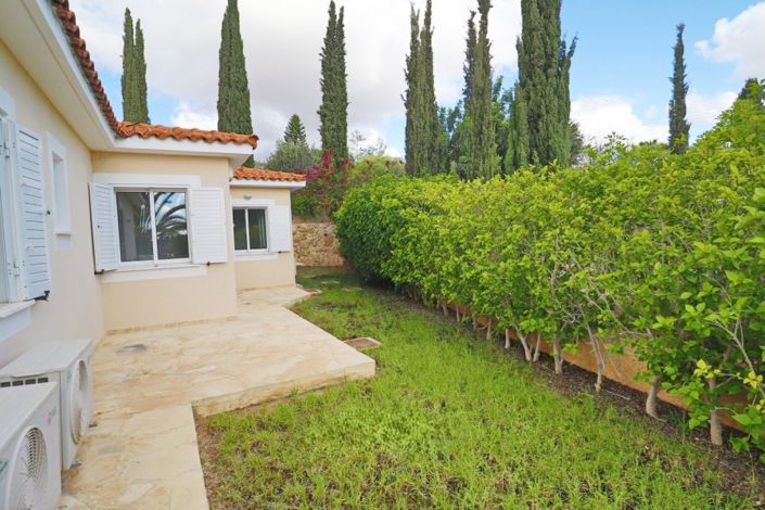 Image No.42-4 Bed Bungalow for sale