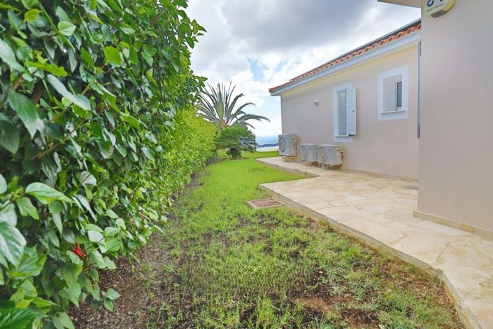 Image No.43-4 Bed Bungalow for sale