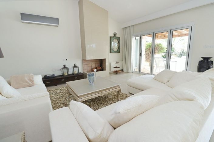 Image No.6-4 Bed Bungalow for sale