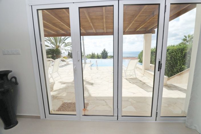 Image No.8-4 Bed Bungalow for sale