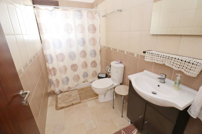 Image No.15-2 Bed Bungalow for sale