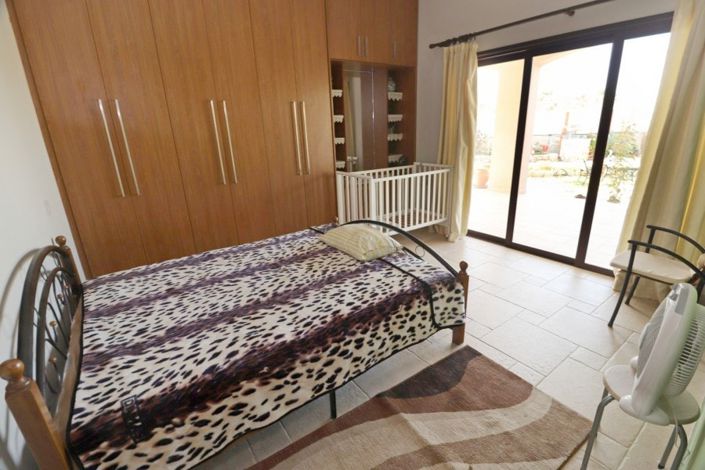 Image No.16-2 Bed Bungalow for sale