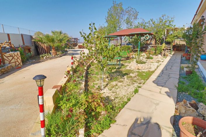 Image No.24-2 Bed Bungalow for sale