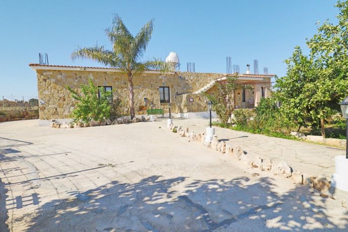 Image No.4-2 Bed Bungalow for sale