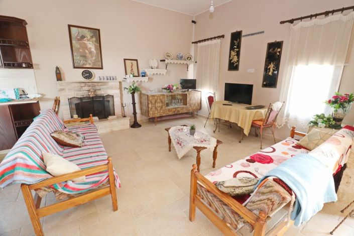 Image No.8-2 Bed Bungalow for sale