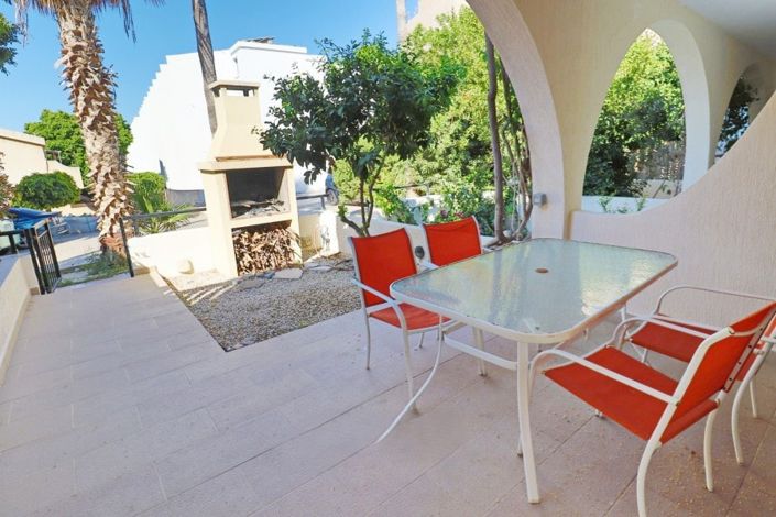 Image No.2-2 Bed Townhouse for sale