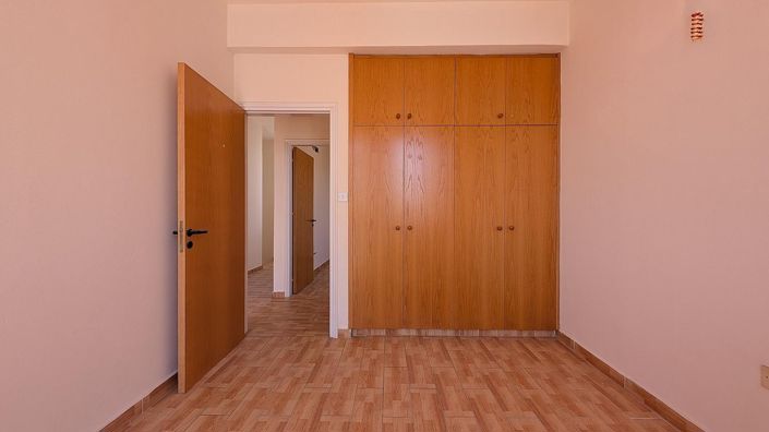 Image No.10-3 Bed Villa for sale