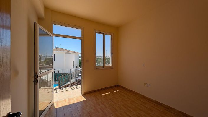 Image No.14-3 Bed Villa for sale