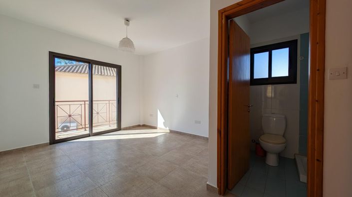 Image No.15-3 Bed Villa for sale