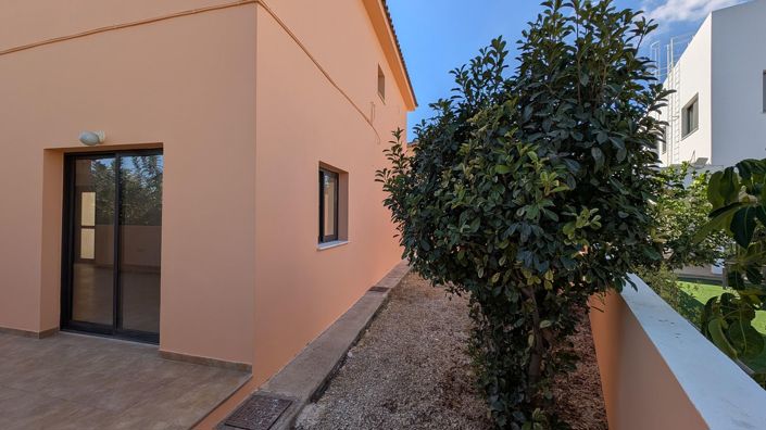 Image No.4-3 Bed Villa for sale