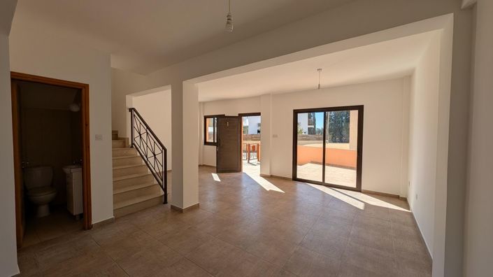 Image No.9-3 Bed Villa for sale