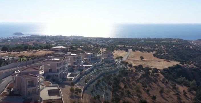 Image No.9-5 Bed Villa for sale