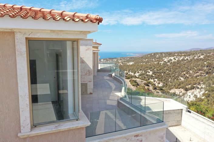 Image No.4-5 Bed Villa for sale