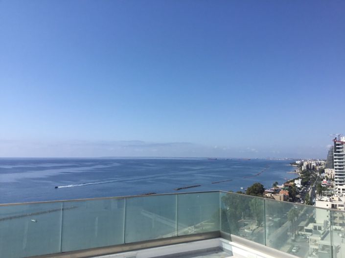 Image No.16-3 Bed Property for sale