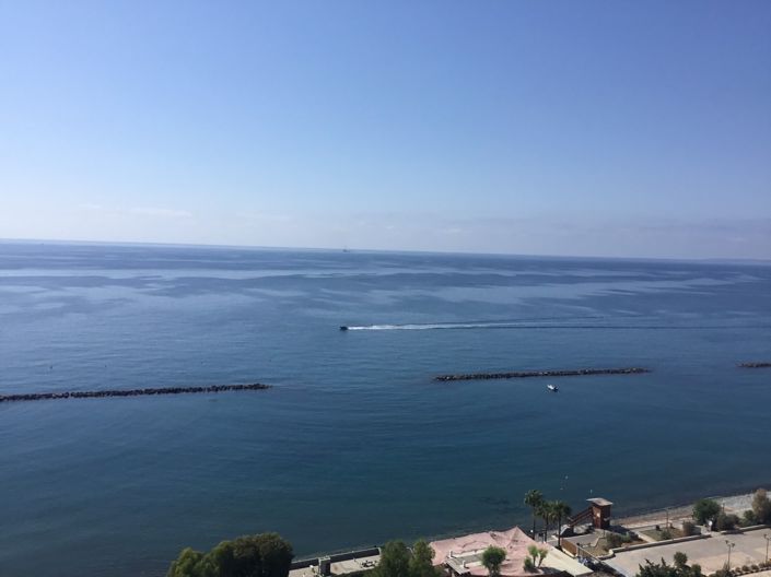 Image No.19-3 Bed Property for sale