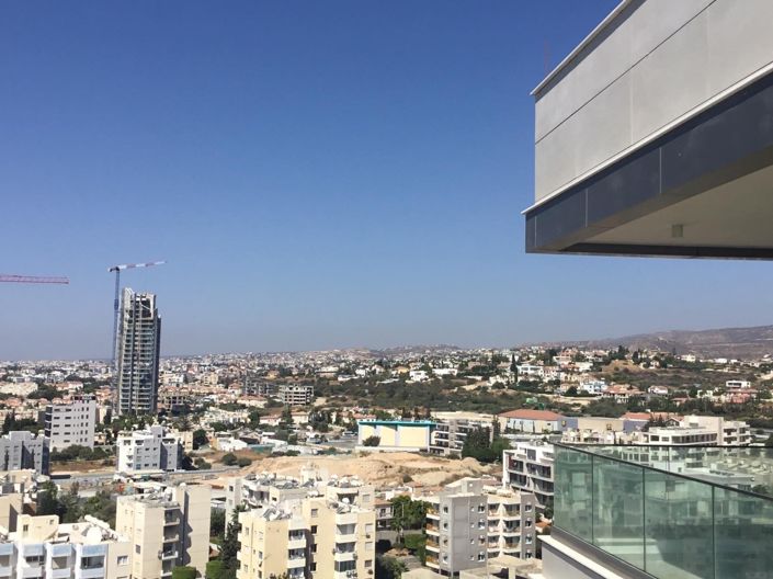 Image No.20-3 Bed Property for sale