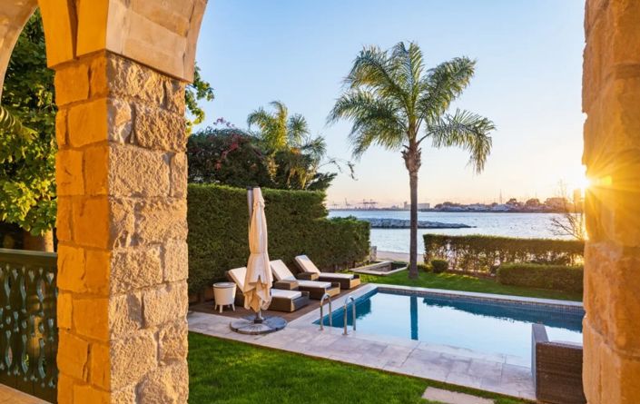 Image No.2-5 Bed Villa for sale