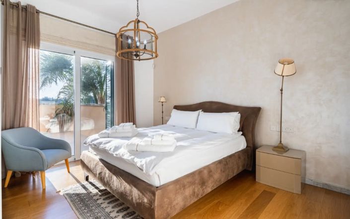 Image No.8-5 Bed Villa for sale