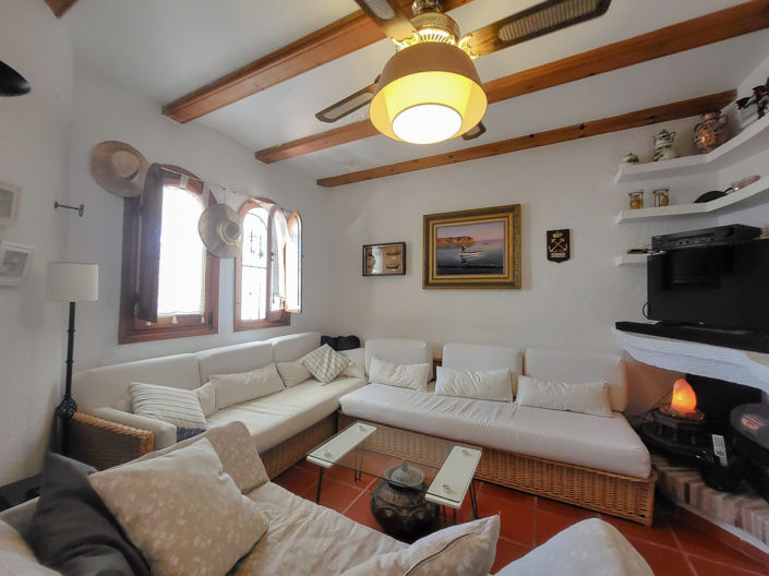 Image No.4-4 Bed Townhouse for sale