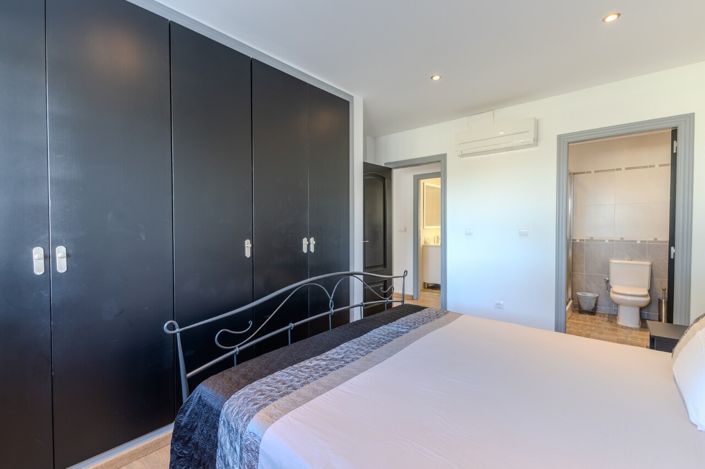 Image No.22-7 Bed Villa for sale