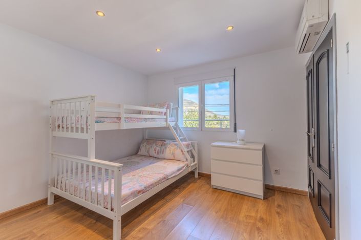 Image No.27-7 Bed Villa for sale