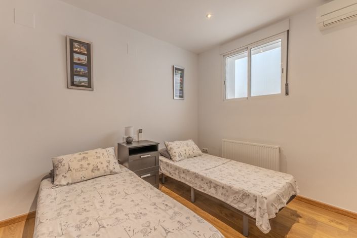 Image No.43-7 Bed Villa for sale