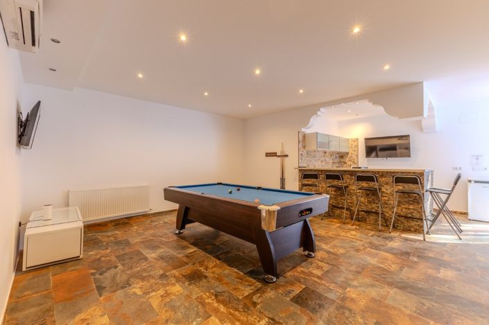 Image No.47-7 Bed Villa for sale