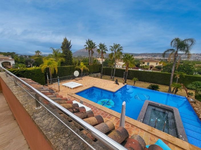 Image No.30-5 Bed Villa for sale