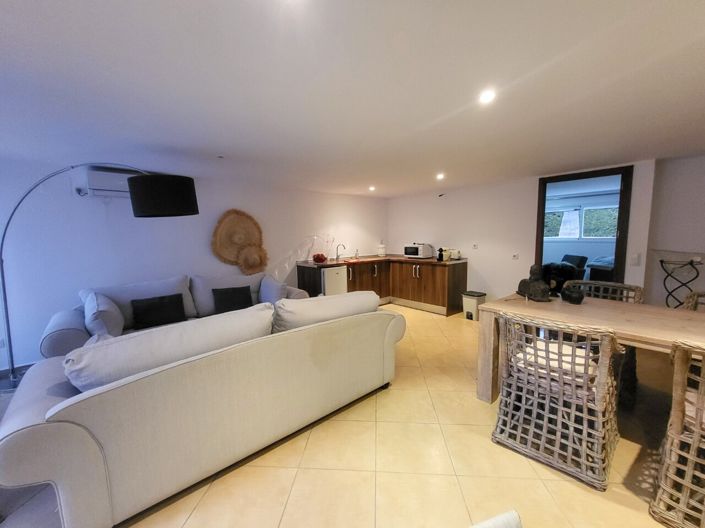 Image No.44-5 Bed Villa for sale