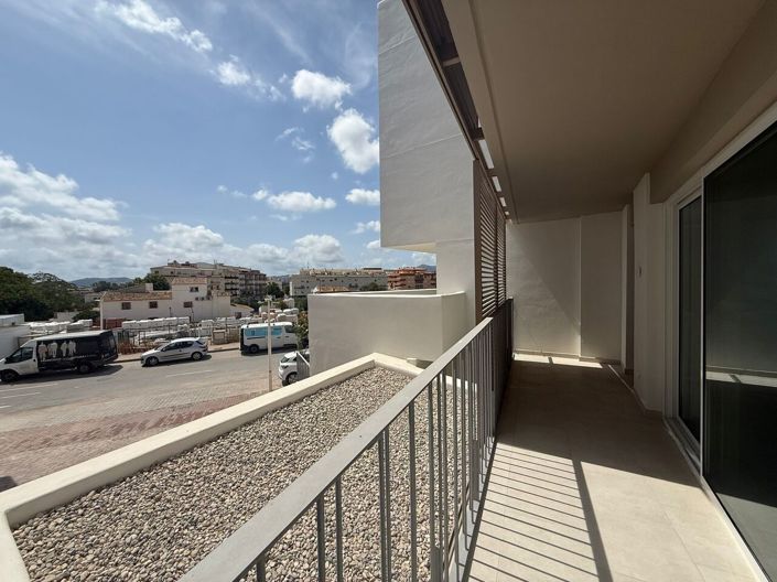 Image No.43-3 Bed Apartment for sale