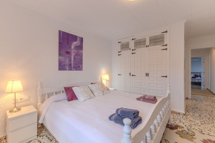 Image No.26-4 Bed Villa for sale