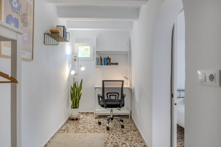 Image No.35-4 Bed Villa for sale