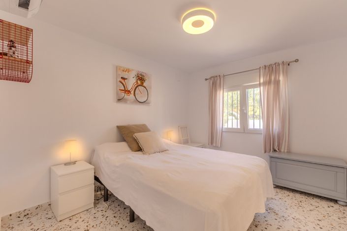 Image No.39-4 Bed Villa for sale