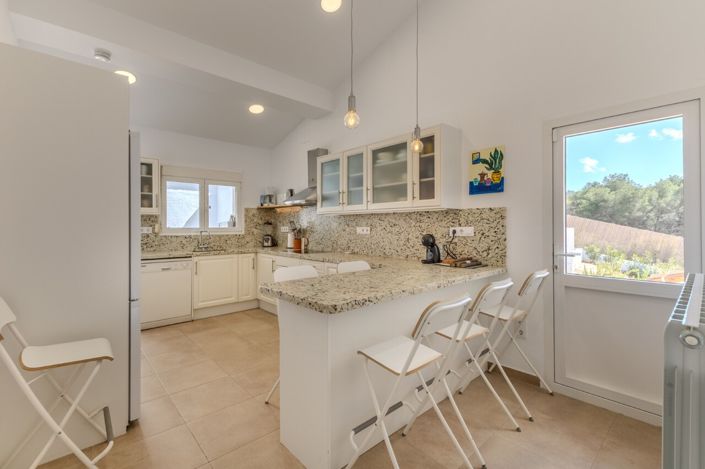 Image No.6-4 Bed Villa for sale