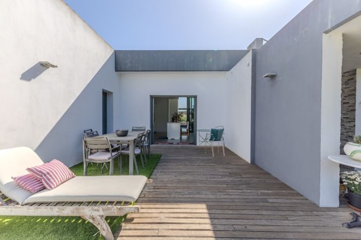 Image No.27-4 Bed Villa for sale