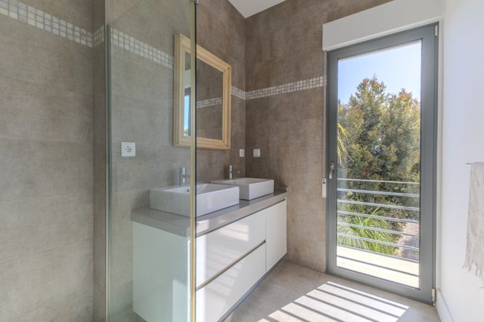 Image No.41-4 Bed Villa for sale