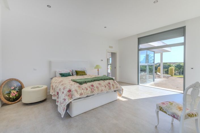 Image No.7-4 Bed Villa for sale