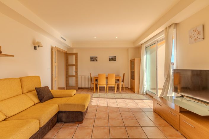 Image No.14-2 Bed Apartment for sale