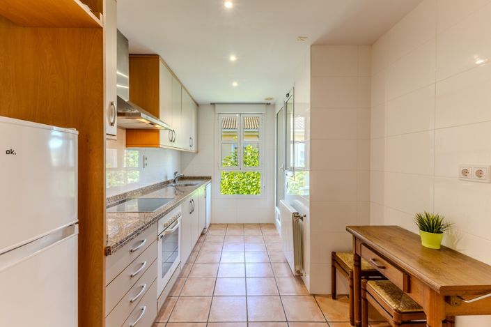 Image No.21-2 Bed Apartment for sale